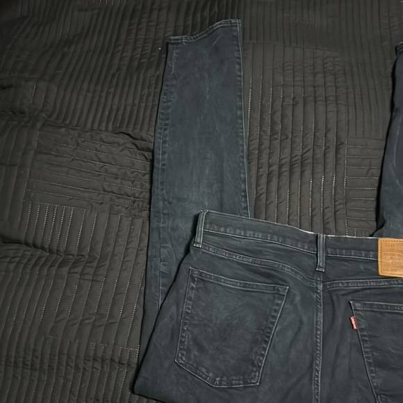 Levi’s Jeans - Picture 4 of 5
